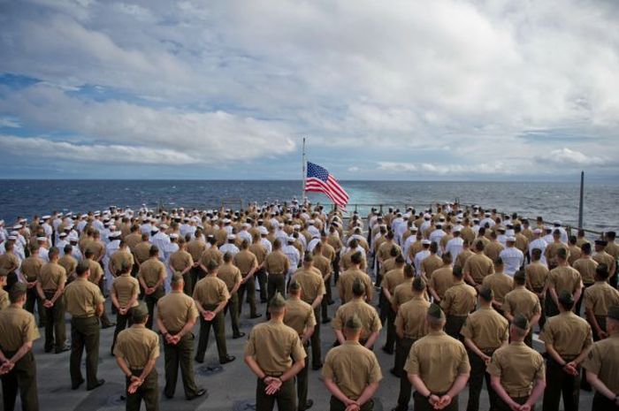 Incredible Photos Show US Marines In Action (100 pics)