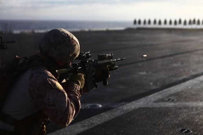 Incredible Photos Show US Marines In Action (100 pics)