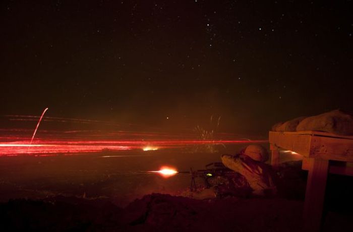 Incredible Photos Show US Marines In Action (100 pics)