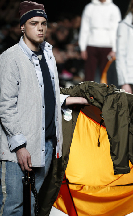 These Jackets Turn Into Something Awesome (29 pics)