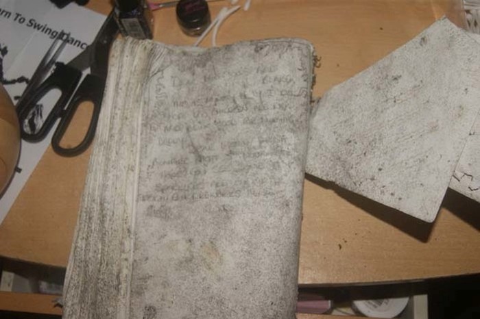 The Most Disturbing Thing You Could Find In A Graveyard (17 pics)