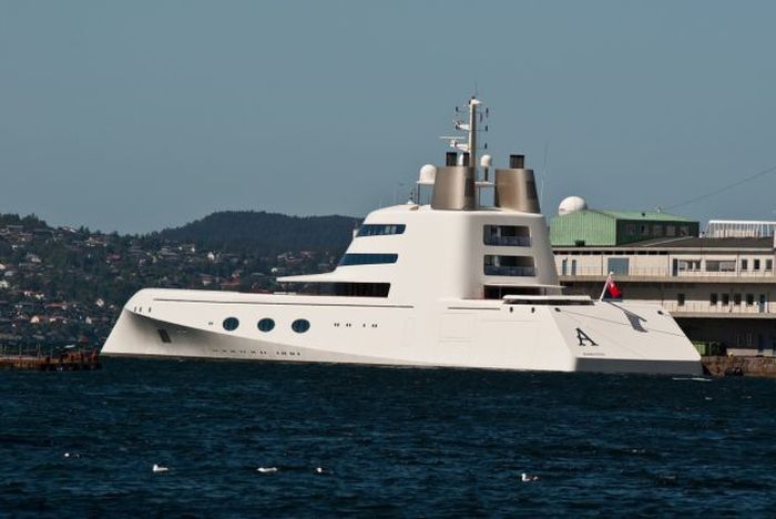 This Russian Billionaire Owns The World's Most Impressive Luxury Yacht (50 pics)