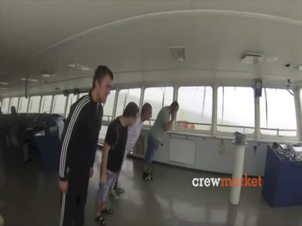 Harlem Shake On Board