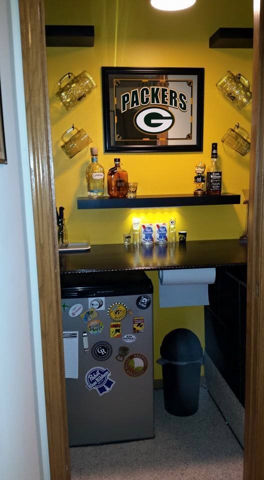 A Brand New Place To Hold The Booze (4 pics)