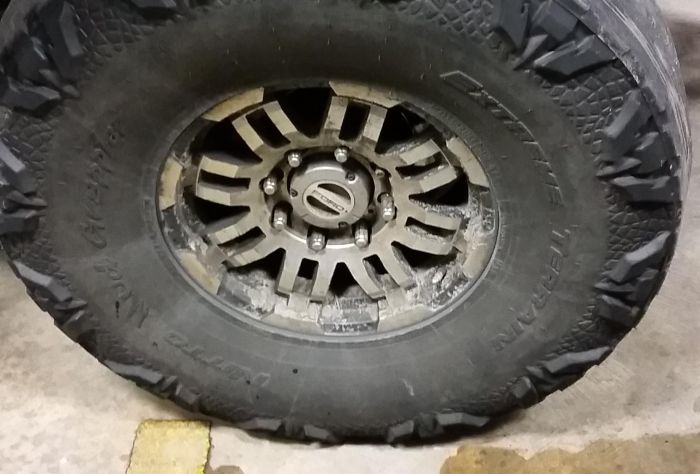 This Guy Definitely Needs Some New Tires (2 pics)