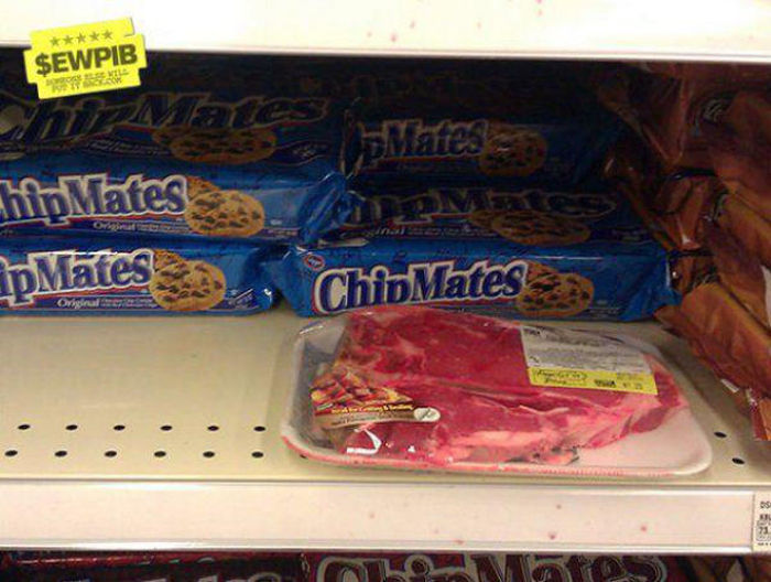 People Who Made Important Decisions While Shopping (25 pics)