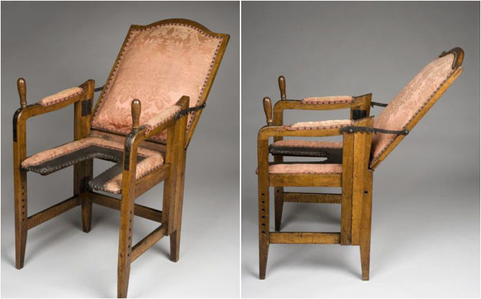 Ancient Birthing Chairs That Look Like Torture Devices (7 pics)