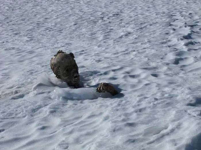 Bodies of Two Climbers Found in Mexico (10 pics)