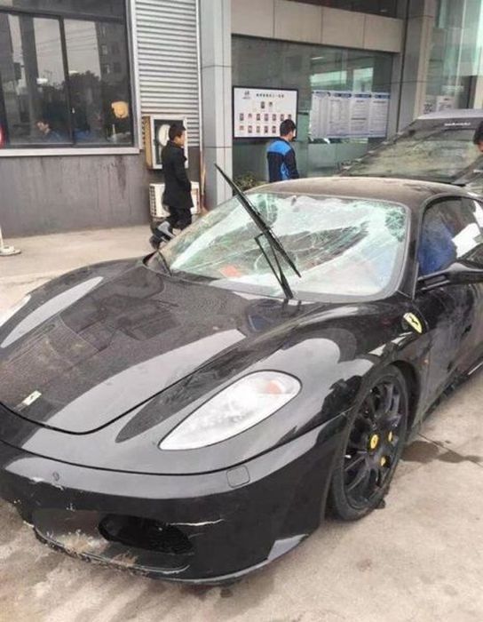 Well That's One Way To Destroy Your Ferrari F430 (10 pics)