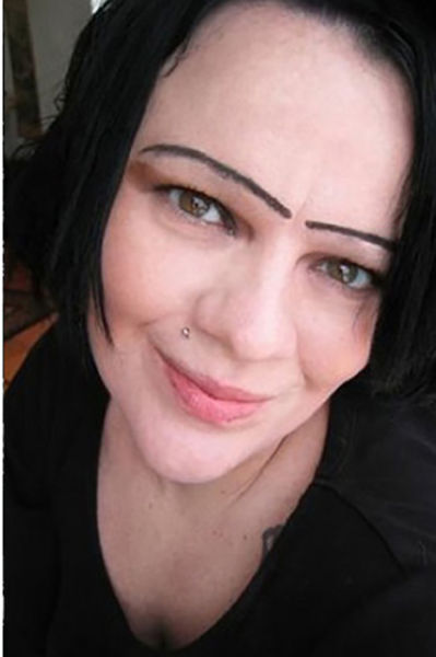 Makeup Disasters That Went Horribly Wrong (34 pics)