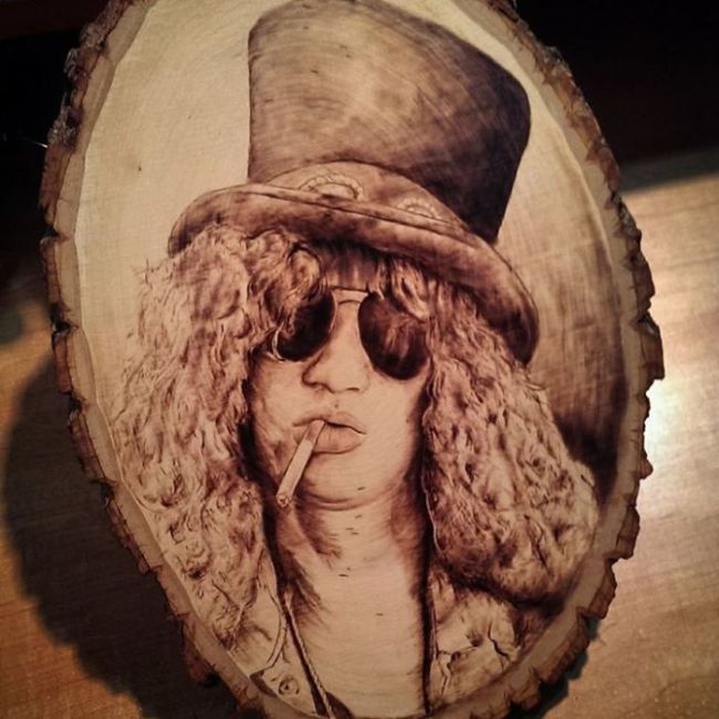 Artist Burns Famous Movie Characters Onto Wood (14 pics)