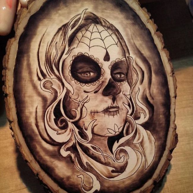 Artist Burns Famous Movie Characters Onto Wood (14 pics)