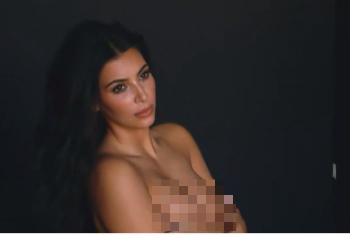 Kanye West Posts Nude Photos Of Kim Kardashian On Twitter (6 pics)