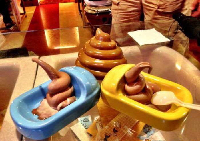 Restaurants That Went Way Too Far With Their Food Displays (22 pics)