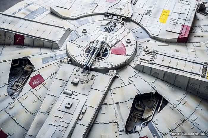 This Model Of The Millennium Falcon Took 4 Years To Make (45 pics)