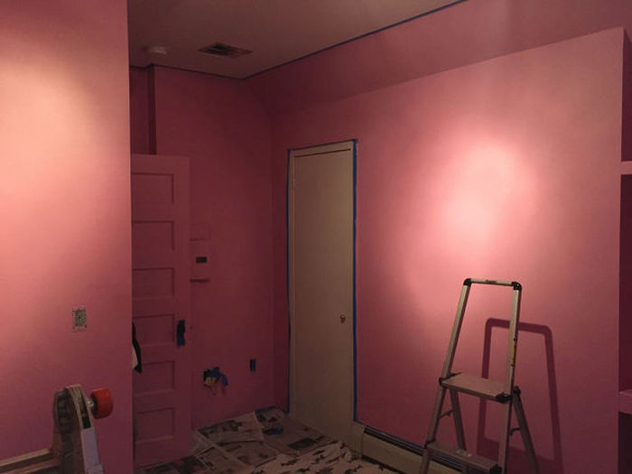 Guy Pulls The Ultimate Prank On His Brother By Painting His Room (20 pics)