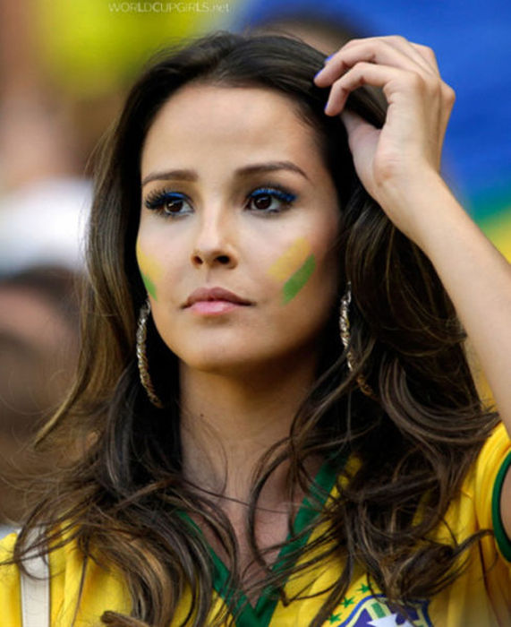 All The Best Brazilian Babes From The World Cup Pics