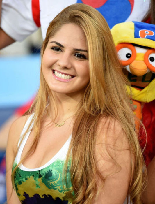 All The Best Brazilian Babes From The World Cup (55 pics)