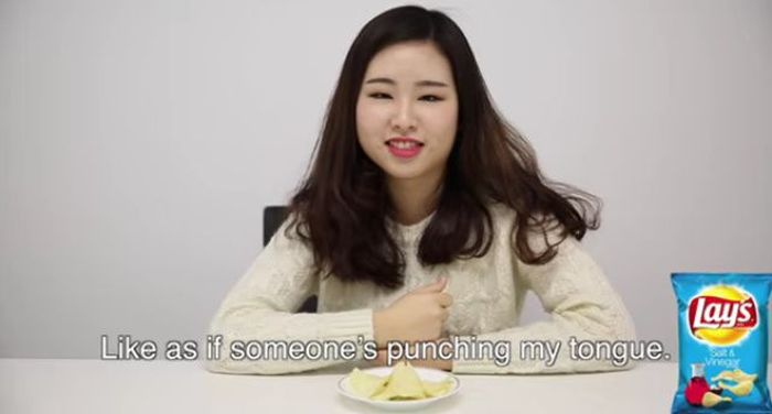 Korean Girls Have Hilarious Reactions After Tasting American Snacks (24 pics)