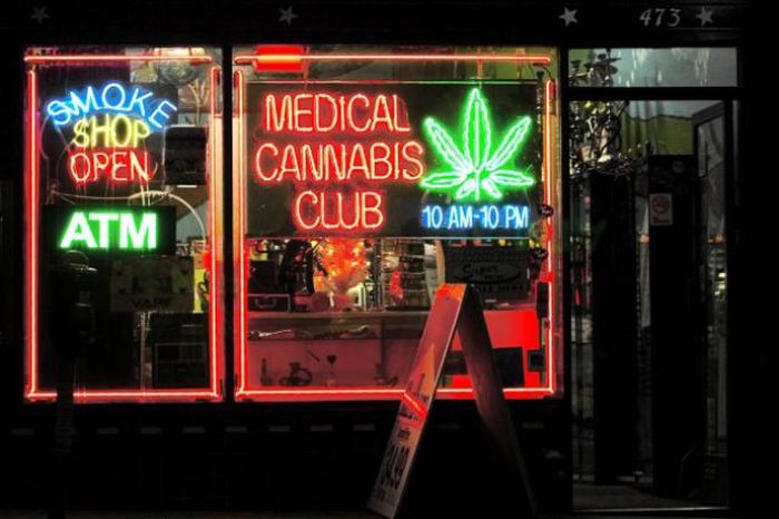 Facts About Marijuana (24 pics)