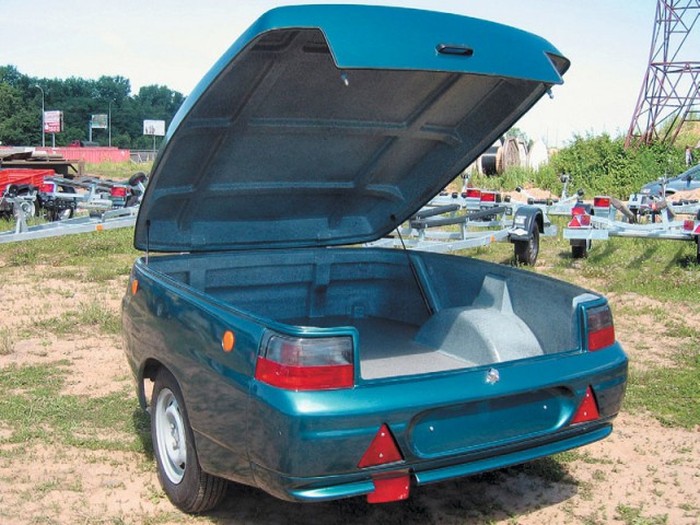 Cars With Cool Custom Trailers (34 pics)