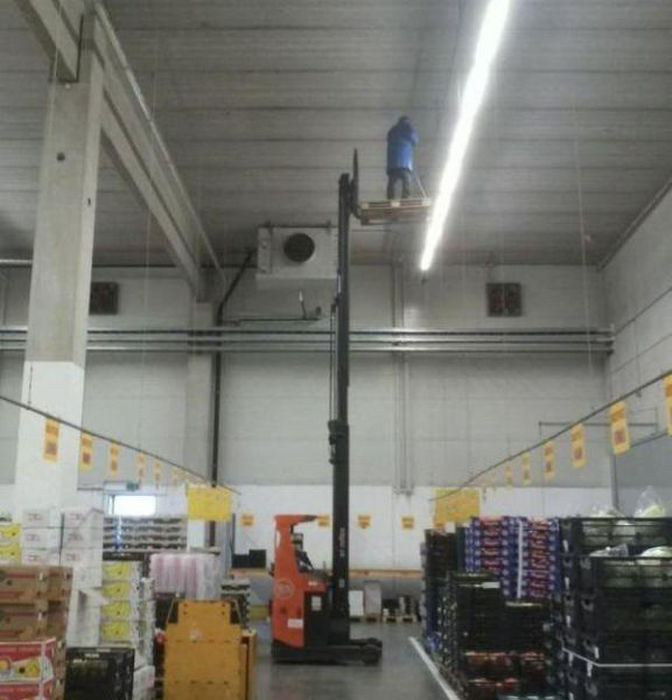 They Don't Care About Safety (42 pics)