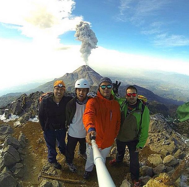 Selfies Taken In Extreme Environments (35 pics)