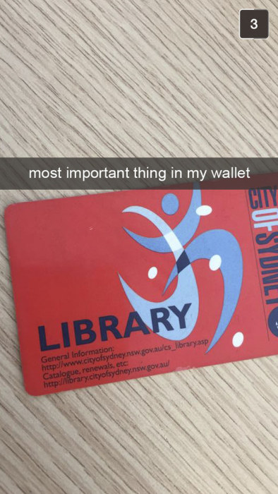 Snapchats That Only Book Lovers Will Understand (14 pics)