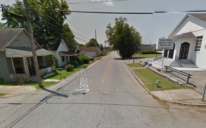 The Top 15 Most Dangerous Neighborhoods In The United States (15 pics) The Top 15 Most Dangerous Neighborhoods In The United States (15 pics)