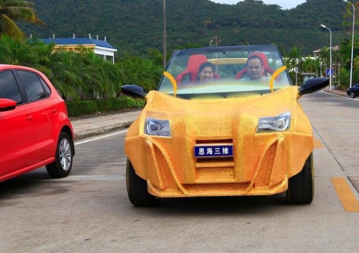 China’s 1st 3D Printed Car Is Now On The Road (5 pics)