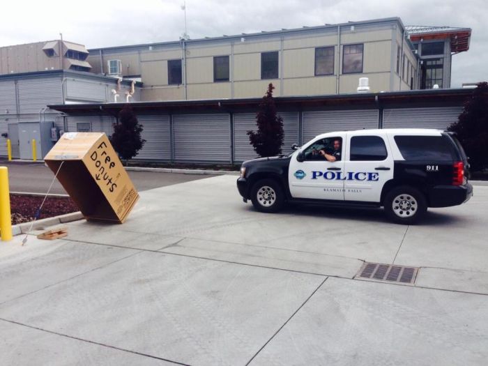 People Who Took Their April Fools Day Pranks To The Next Level (23 pics)