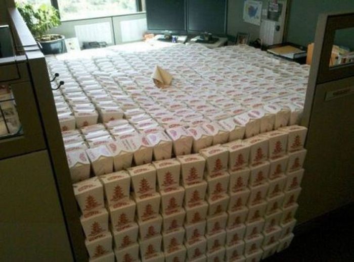 People Who Took Their April Fools Day Pranks To The Next Level (23 pics)