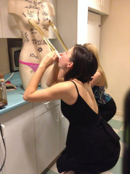Everything Is So Much Better When You Add Alcohol (47 pics)