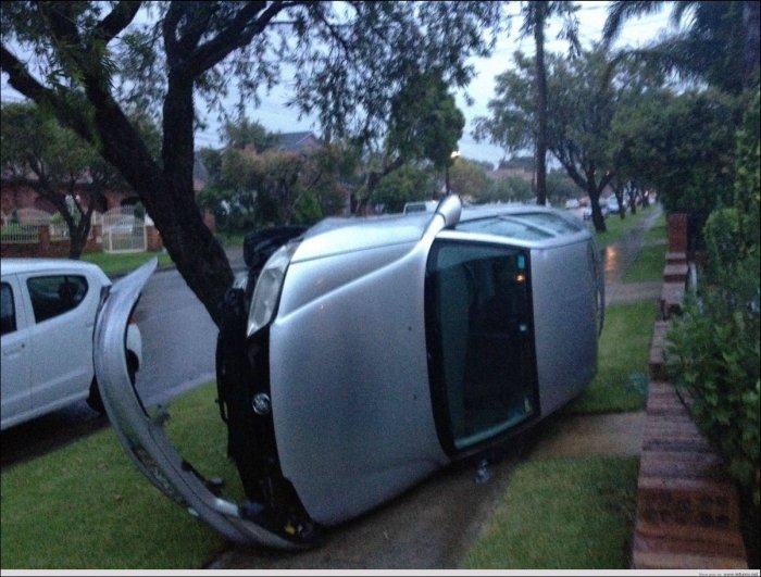 Road Accidents That Will Remind You To Drive Carefully (47 pics)