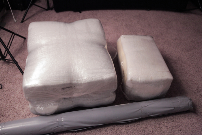 Instead Of Buying An Expensive Sofa This Man Made His Own (22 pics)