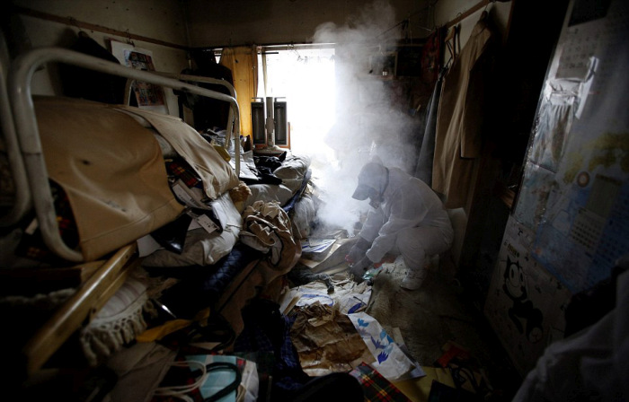 This Is The Most Depressing Job In The World (19 pics)