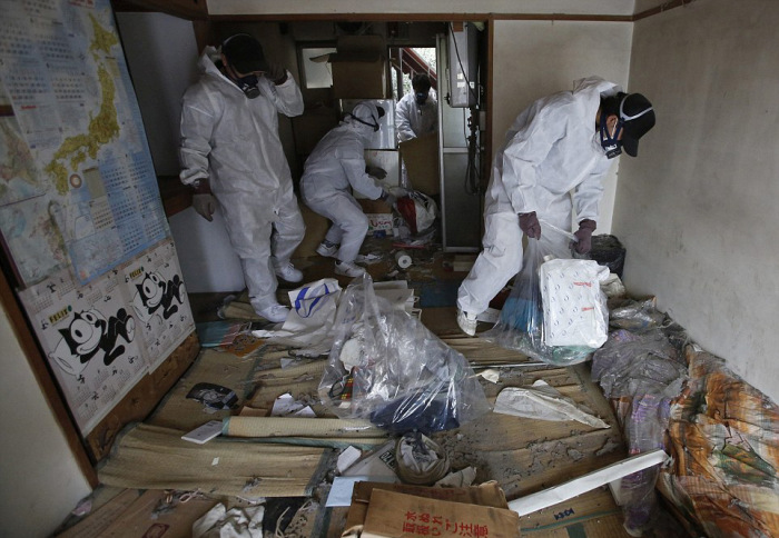 This Is The Most Depressing Job In The World (19 pics)