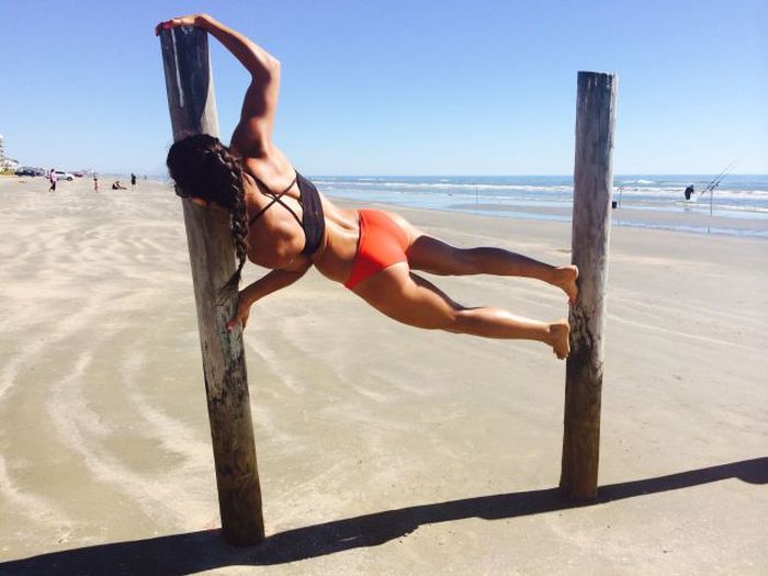 These Gorgeous Women Know How To Make Fitness Look Sexy (60 pics)