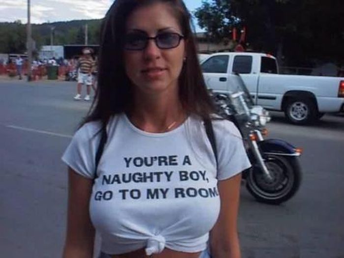 T-Shirts That Are Inappropriate But Also Awesome (28 pics)