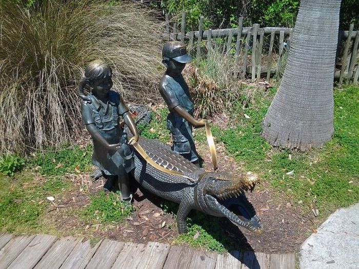 Acid Picdump (90 pics)