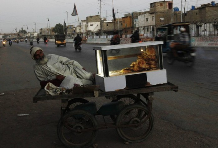 A Look At Daily Life In Pakistan (50 pics)
