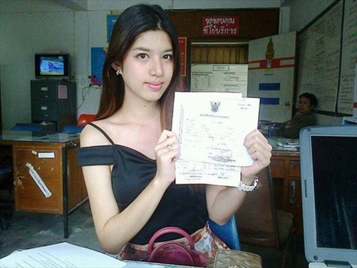 Photos From The Military Recruitment Center In Thailand (29 pics)