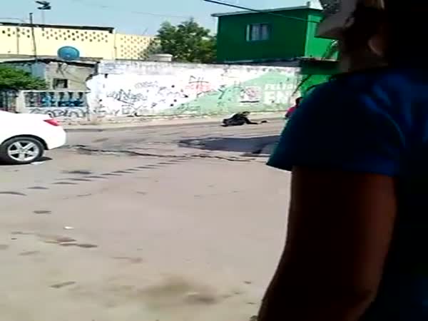 Police Officer Fell From A Pickup