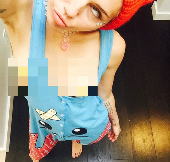 Miley Cyrus Is Never Shy About Showing Off Her Chest (2 pics)