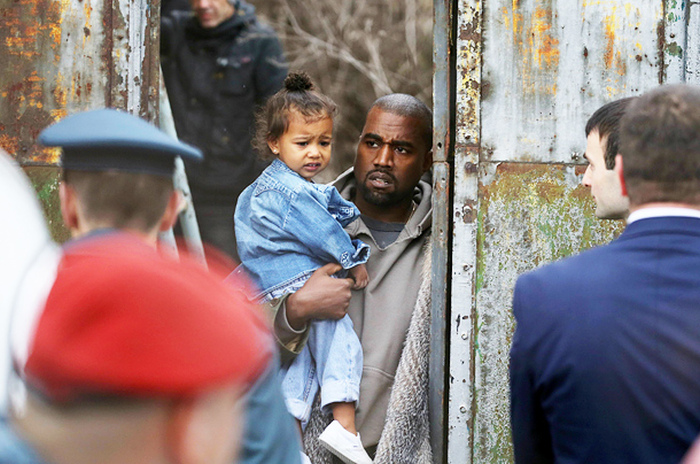 Kim Kardashian And Kanye West Visit Armenia (8 pics)