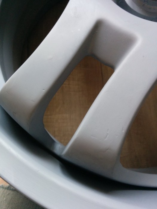 Man Turns His Wheel Rim Into The Ultimate PC (50 pics)