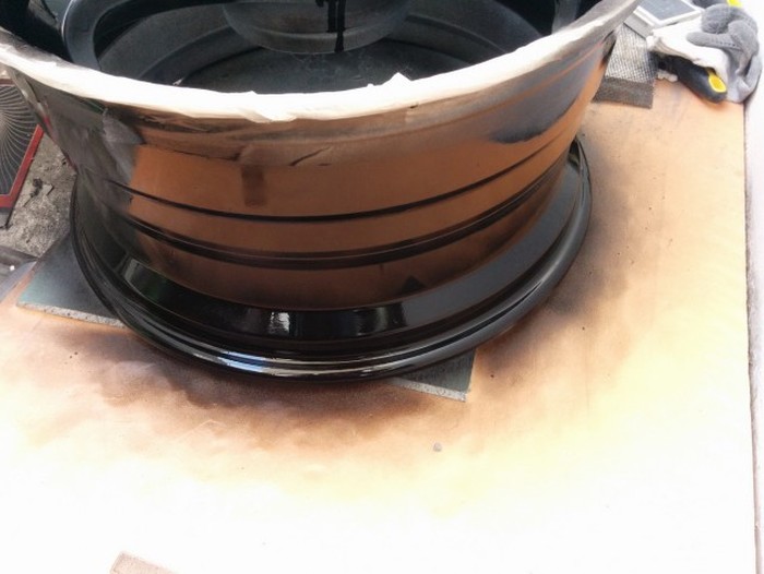 Man Turns His Wheel Rim Into The Ultimate PC (50 pics)