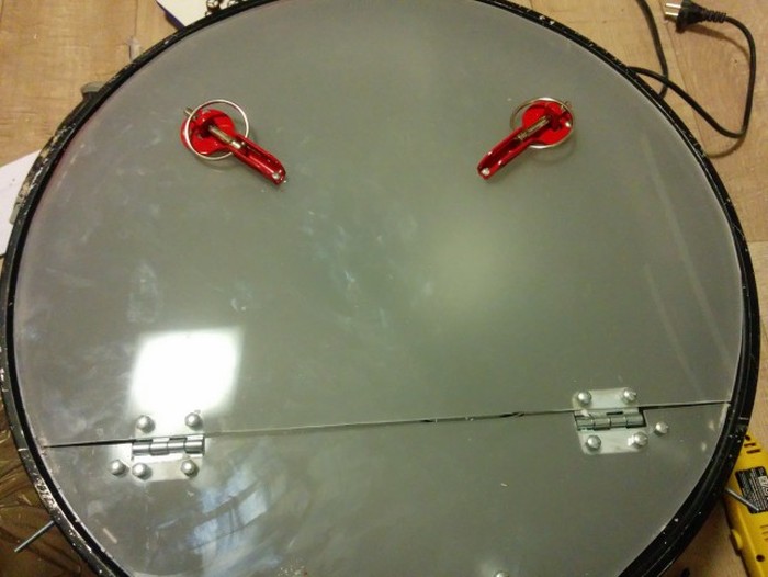 Man Turns His Wheel Rim Into The Ultimate PC (50 pics)