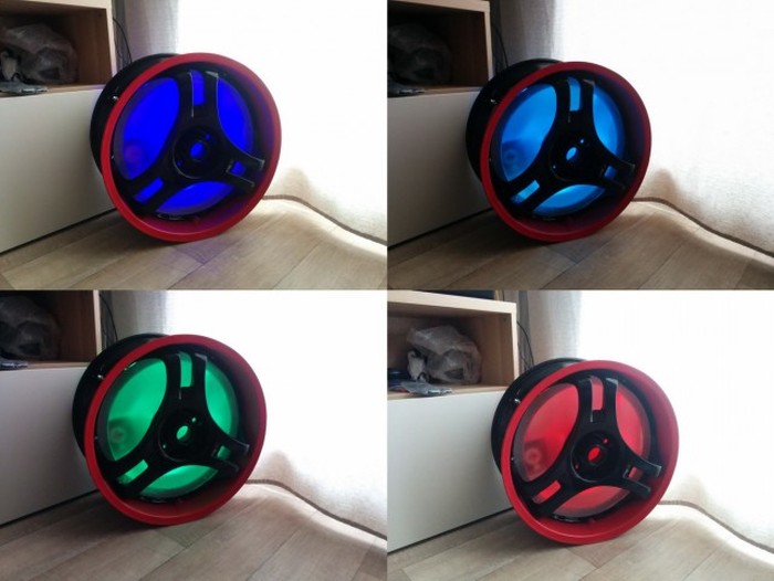 Man Turns His Wheel Rim Into The Ultimate PC (50 pics)