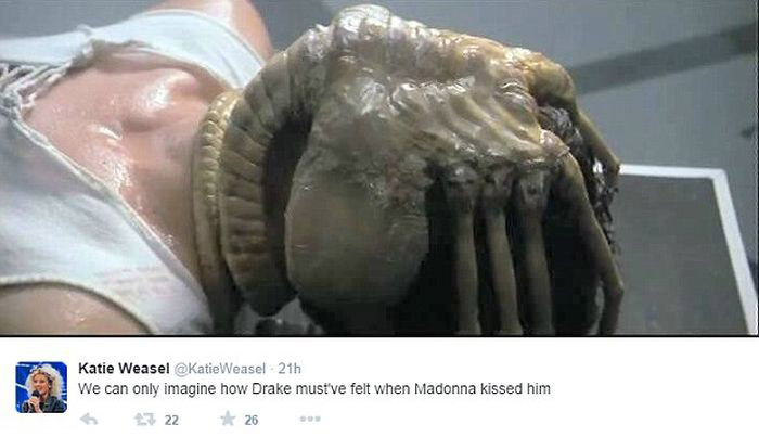 Everyone Is Freaking Out Over Drake's Reaction To Kissing Madonna (17 pics)